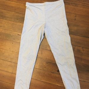 Capri Leggings Super Soft!! size M